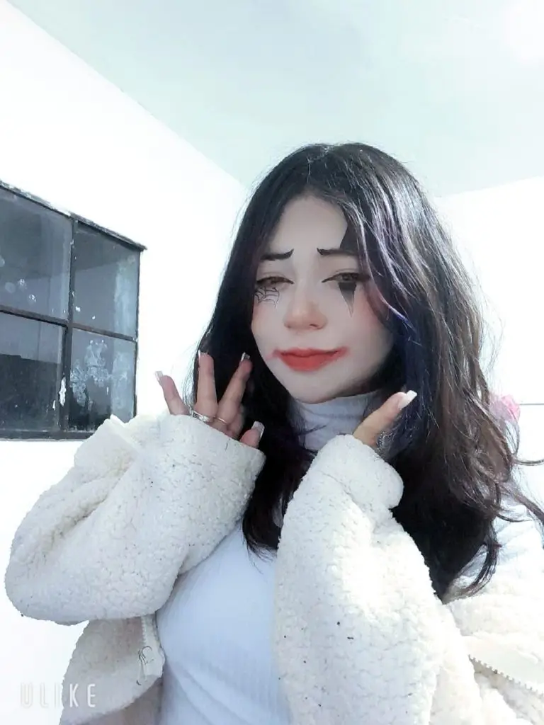 Maquillaje de Payasita realizado por Mery y modelado por Mery