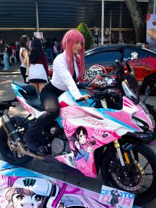 INICIO 5 Cosplay por Mery de Makima de Chainsaw Man en ExpoGT Guatemala, Parque de la industria, salon 10 el 15 de febrero del 2026